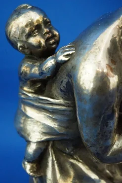 Enrico Bartoli, Skulptur der Mutterschaft, 1800er, Keramik in Silber