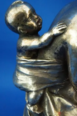 Enrico Bartoli, Skulptur der Mutterschaft, 1800er, Keramik in Silber
