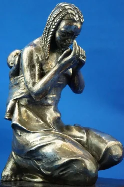 Enrico Bartoli, Skulptur der Mutterschaft, 1800er, Keramik in Silber