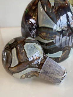 Erdfarbene Glas Karaffe mit Ballonstopfen von Mdina, 2er Set