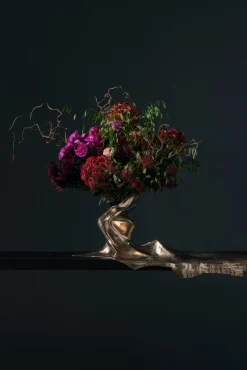Every Breaking Wave Konsolentisch aus Gussbronze von William Guillon