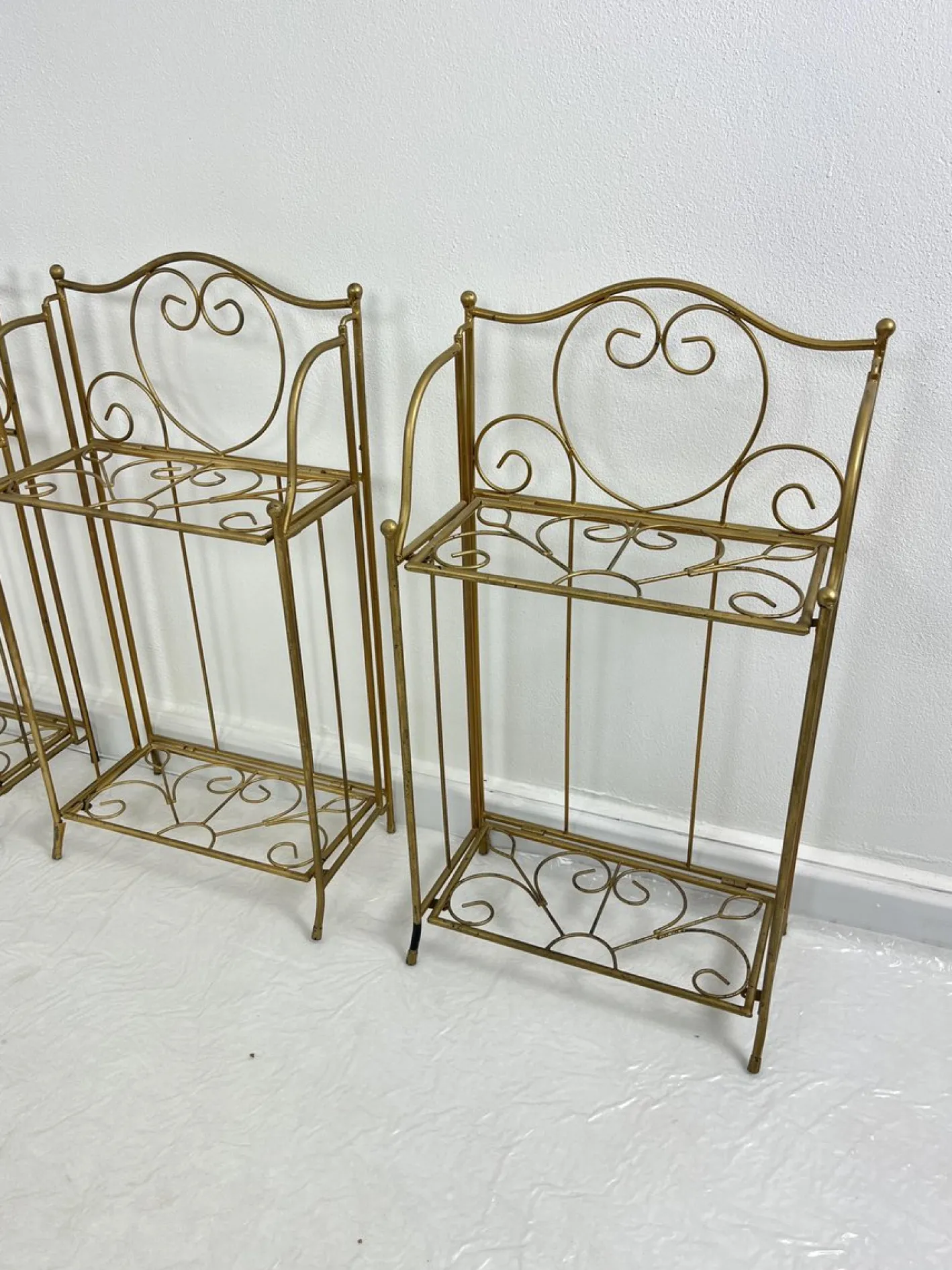 Faltbare Übertöpfe aus vergoldetem Eisen, 1960er, 5 . Set