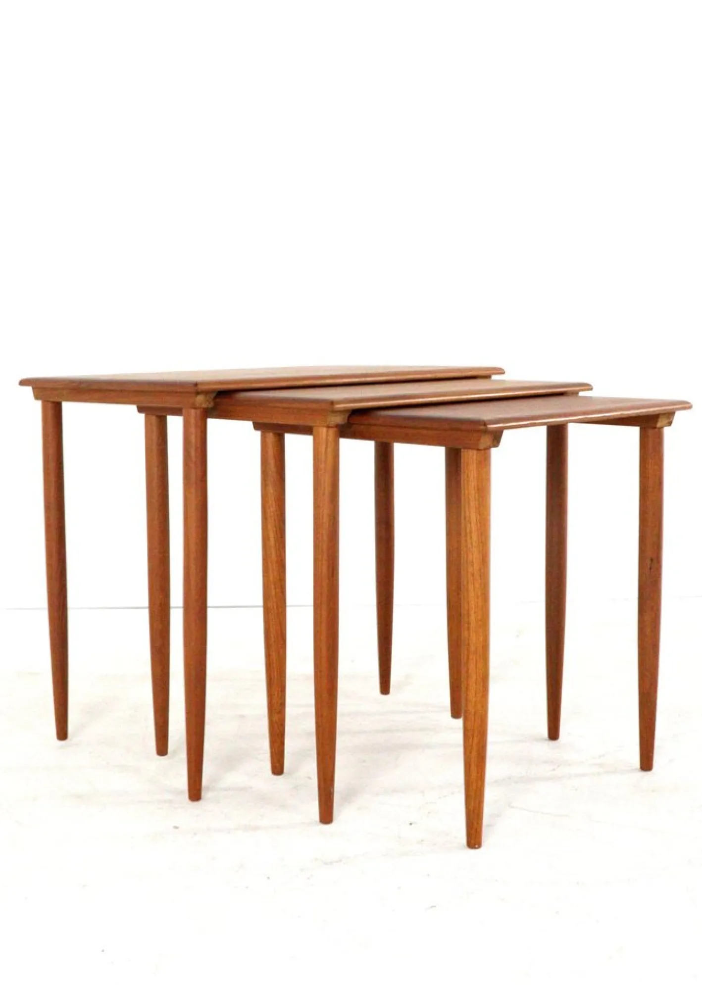 Fangel Nesting Tables, Set of 3