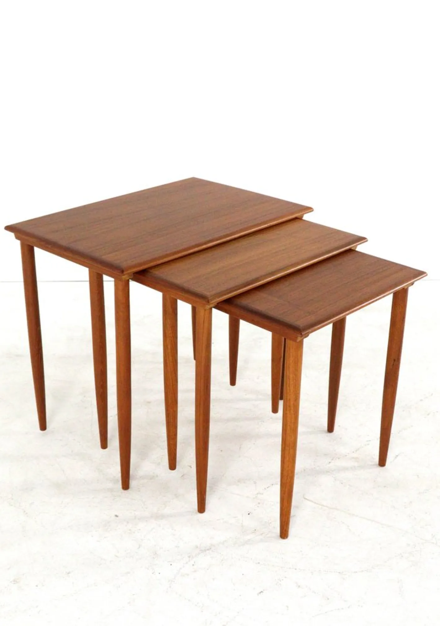 Fangel Nesting Tables, Set of 3
