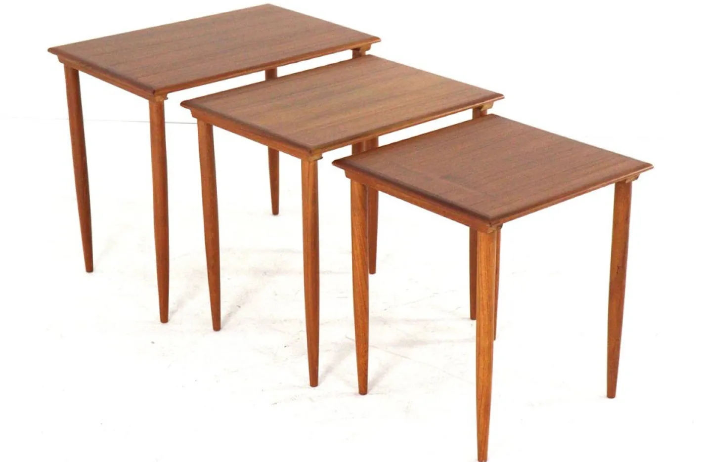 Fangel Nesting Tables, Set of 3