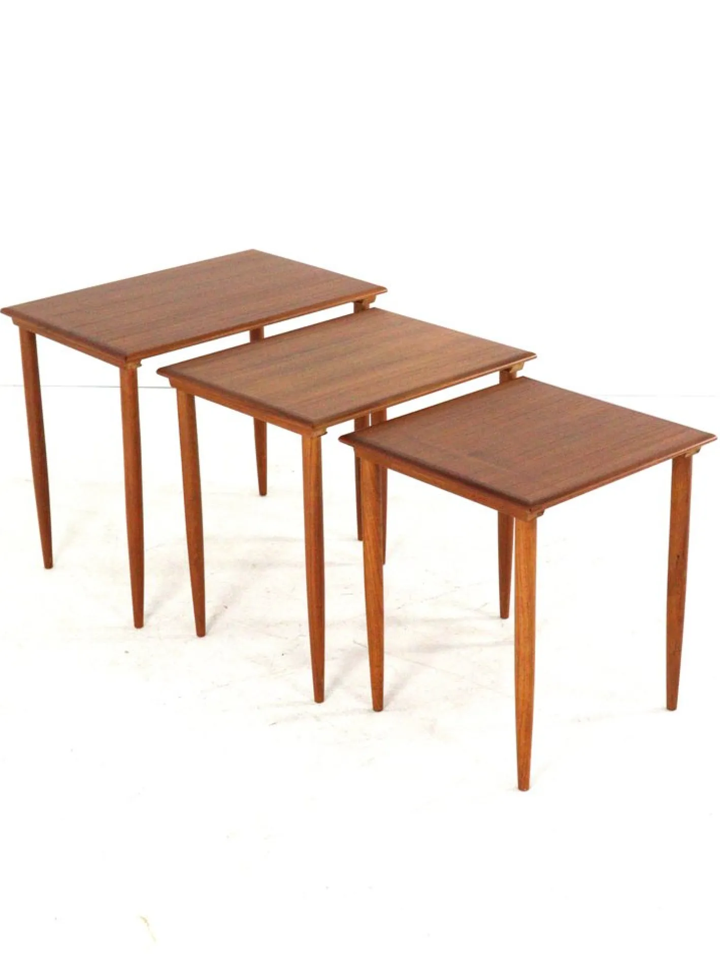 Fangel Nesting Tables, Set of 3