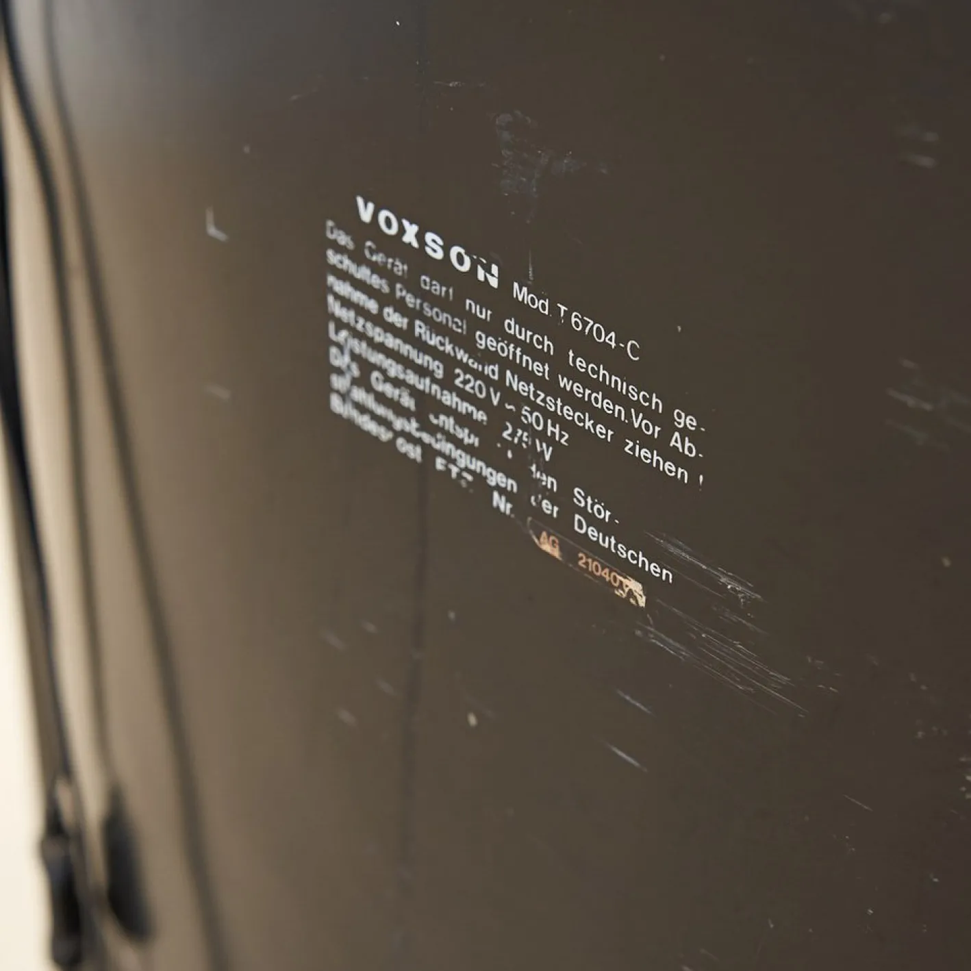 Farbfernseher aus Kunststoff von Voxon, 1970er
