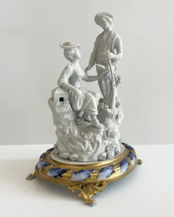 Figurative Skulptur, 19. Jh., Porzellan