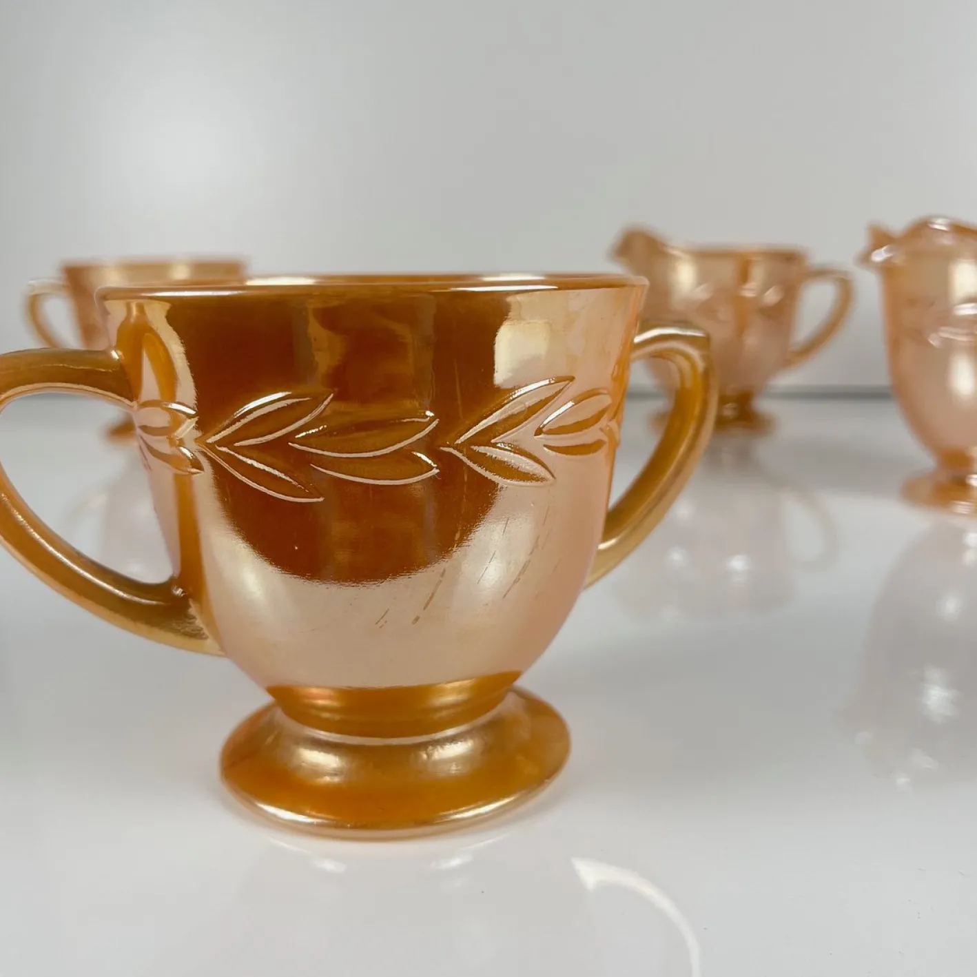 Fire-King Peach Lorbeerblatt Service für 12 Personen von Anchor Hocking, USA, 1950er, 67er Set