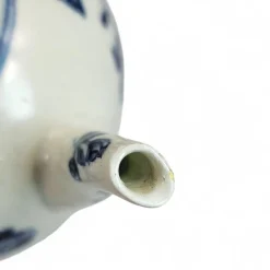 First Worcester Zaun Teekanne mit blauem Halbmond, 1760er