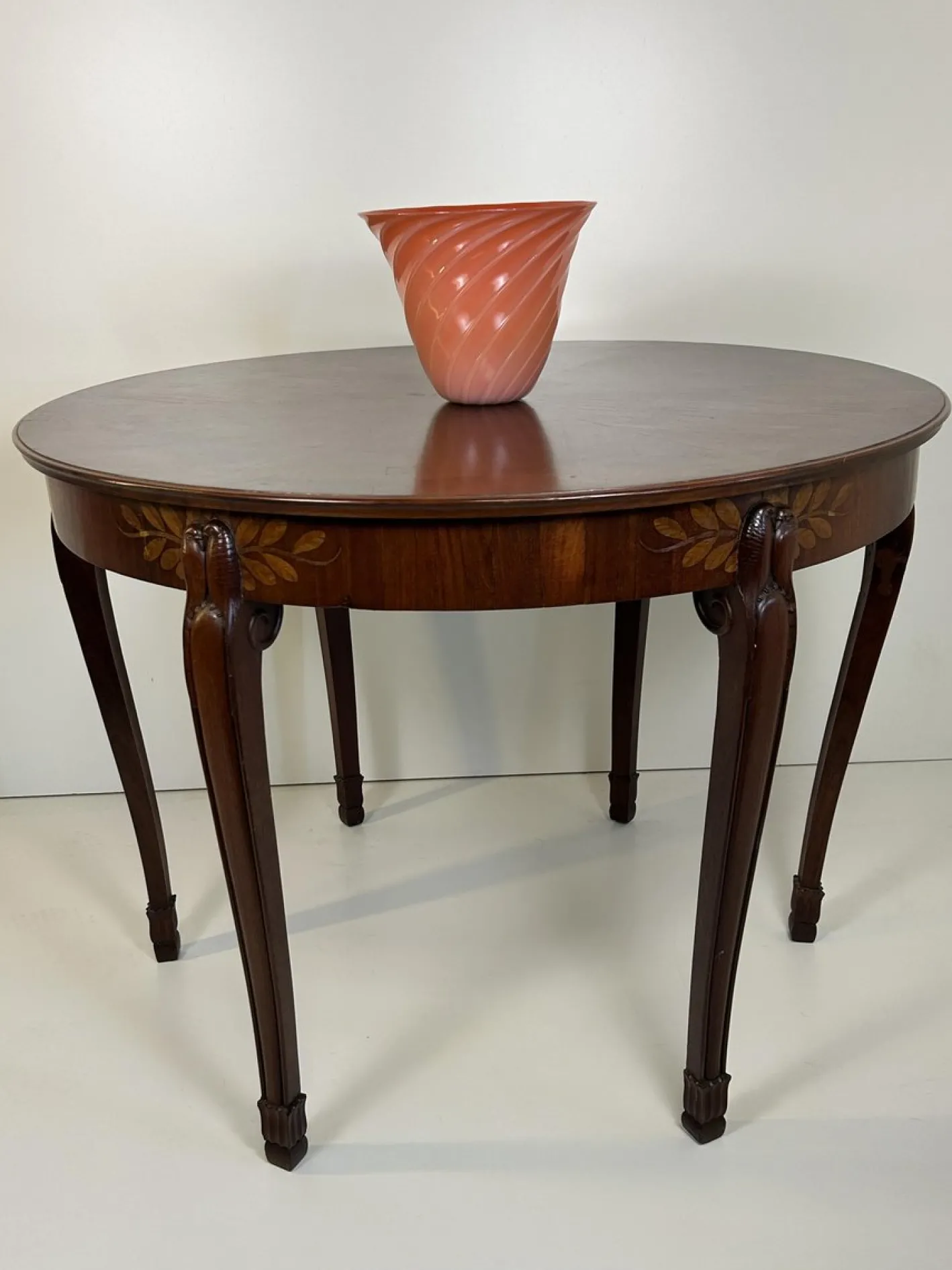Fünfbeiniger Jugendstil Tisch mit Papageien, 1890er