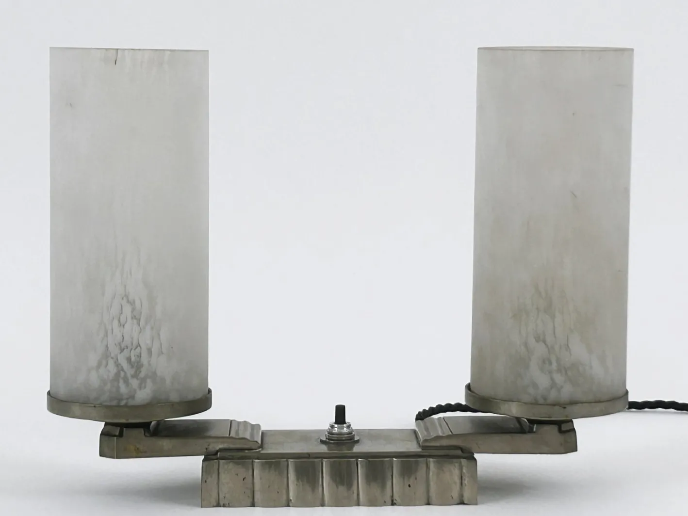 Französische Art Deco Tischlampe aus Messing & Glas, 1920er