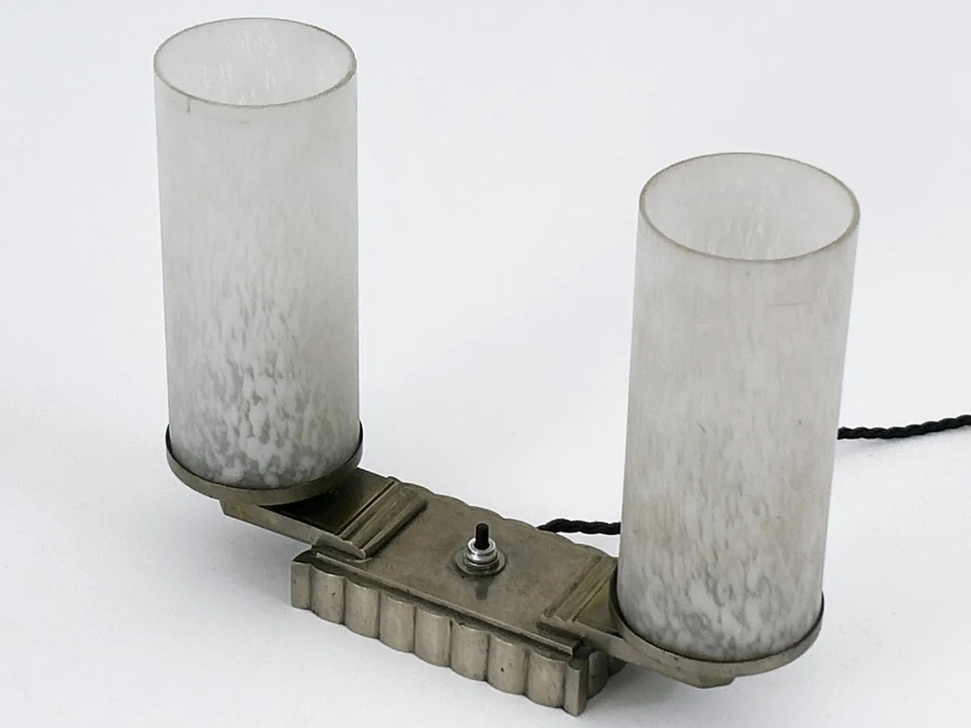 Französische Art Deco Tischlampe aus Messing & Glas, 1920er