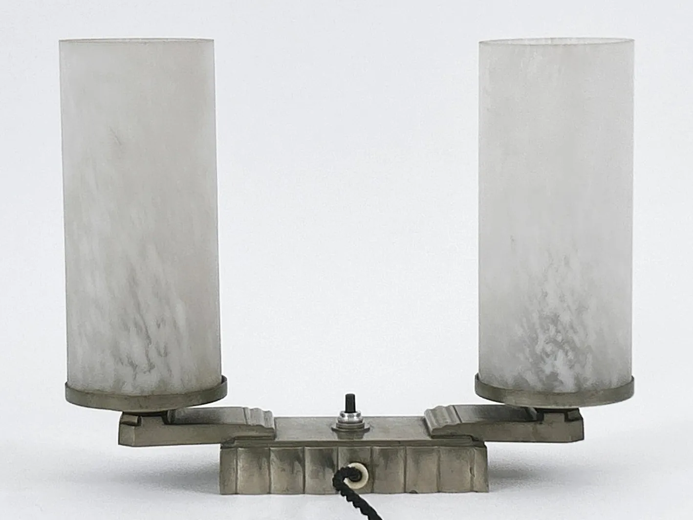 Französische Art Deco Tischlampe aus Messing & Glas, 1920er