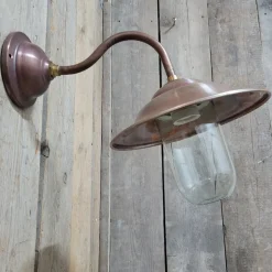 Französische klassische Kupfer-Außenlampe mit Scheunenlicht