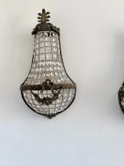 Französische Korb Wandleuchten aus Bronze & Kristallglas im Empire Stil, 1920er, 2er Set