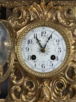 Französische Louis XV Kaminuhr von AD Mougin, Spätes 19. Jh