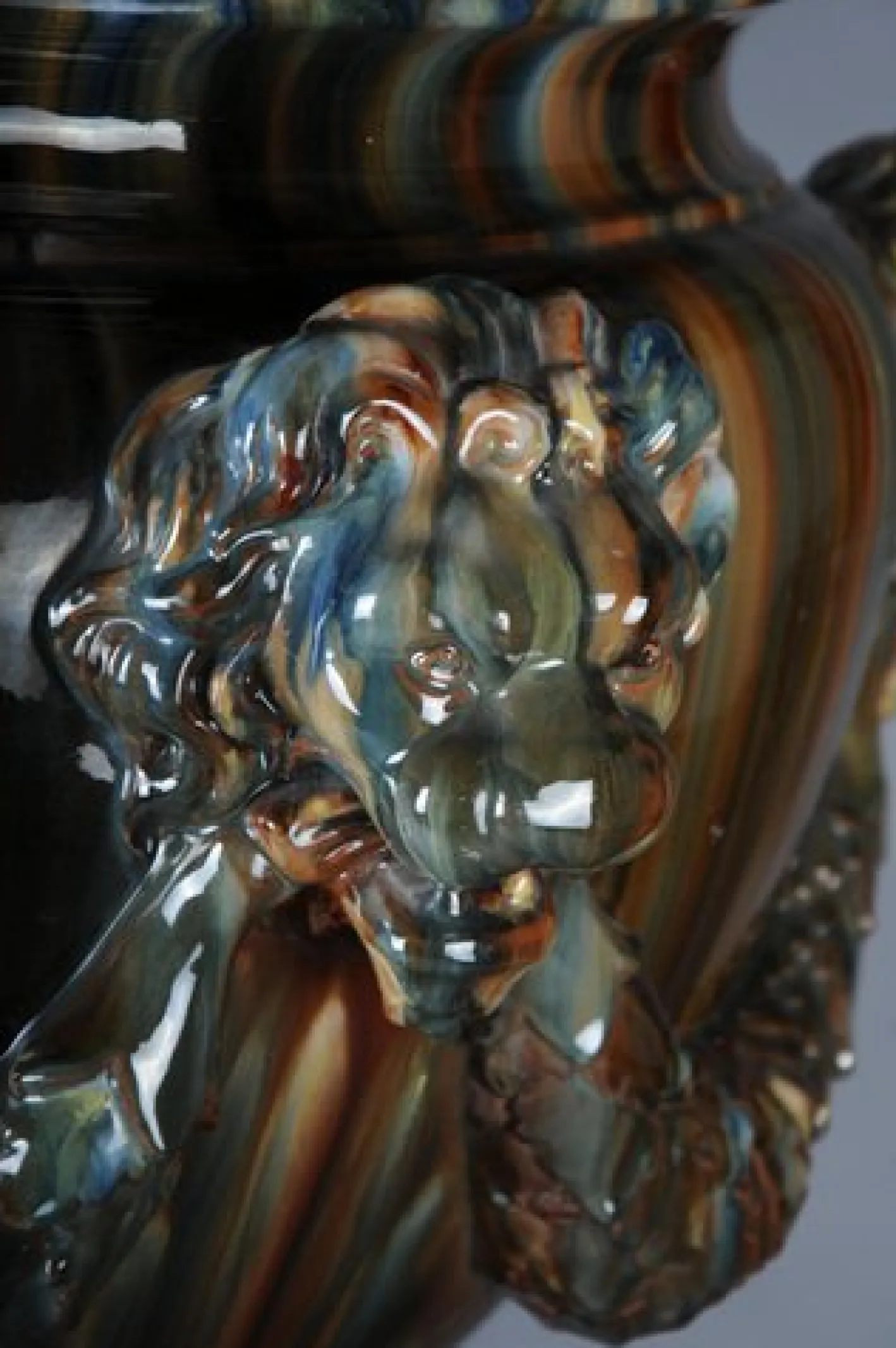 Französische Majolika Blumenvase von Clement Massier
