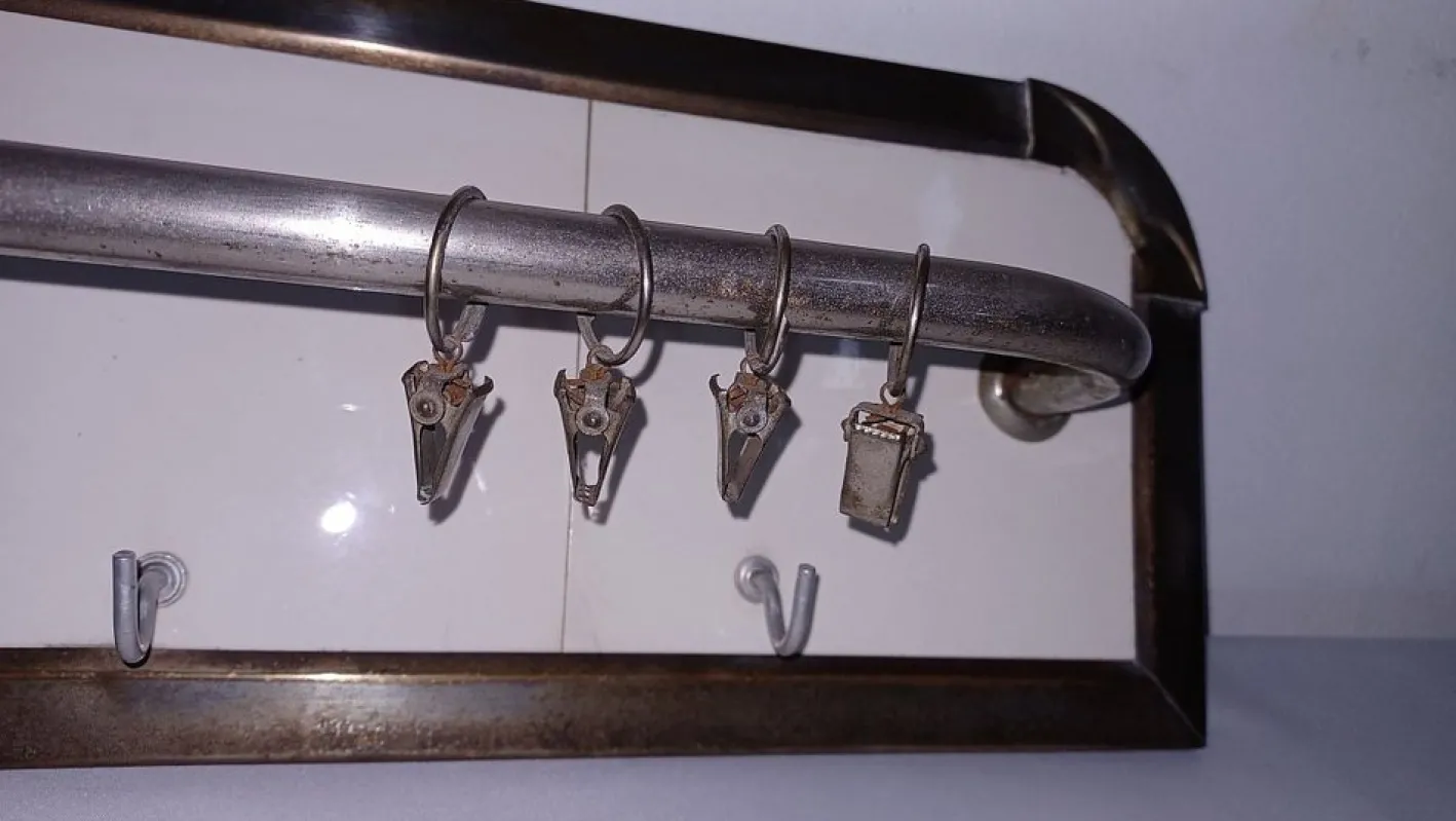 Französische Mid-Century Garderobe