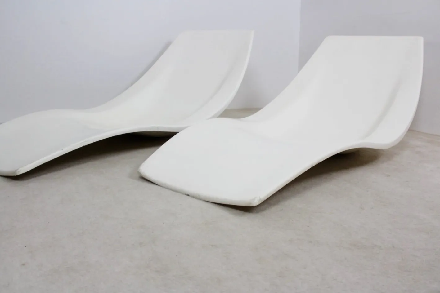 Französische Patio- oder Pool-Chaiselongues aus Polyester, 1960er, 2er Set