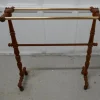 Französischer Handtuchhalter aus Eiche & Messing, 1890er