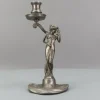 Französischer Jugendstil Kerzenständer aus Zinn mit Lady Skulptur, 1920er