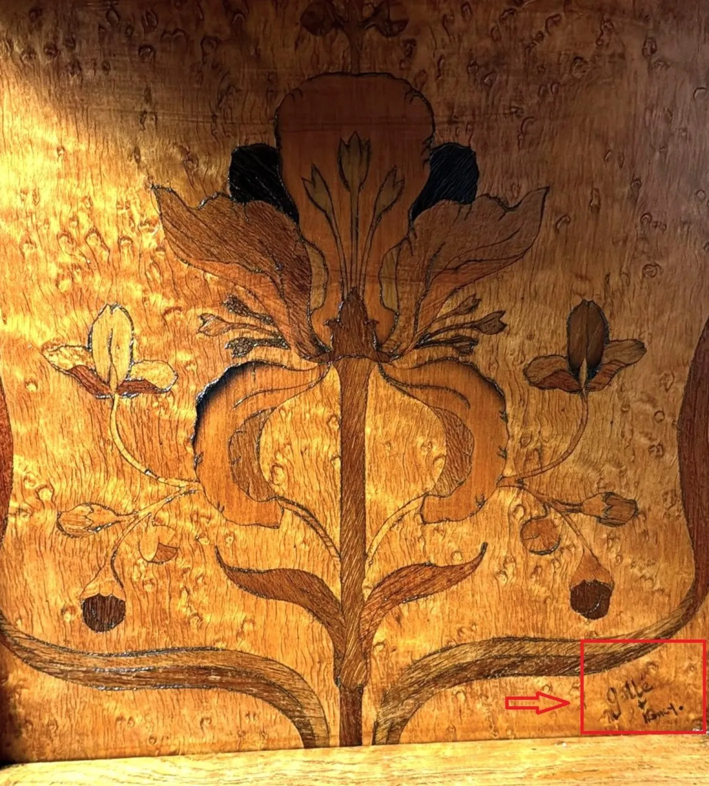 Französischer Jugendstil Nachttisch von Gallé Émile