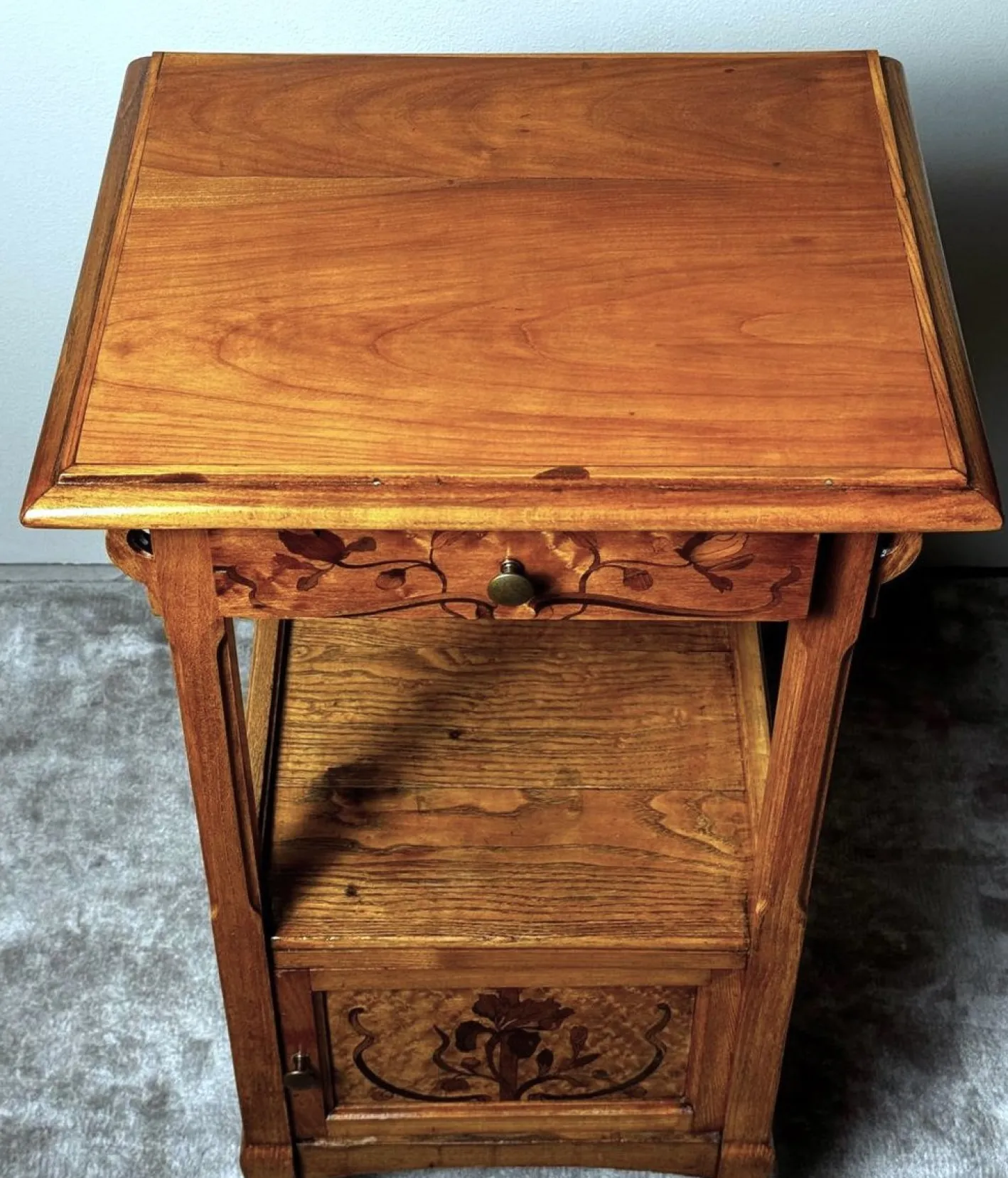 Französischer Jugendstil Nachttisch von Gallé Émile