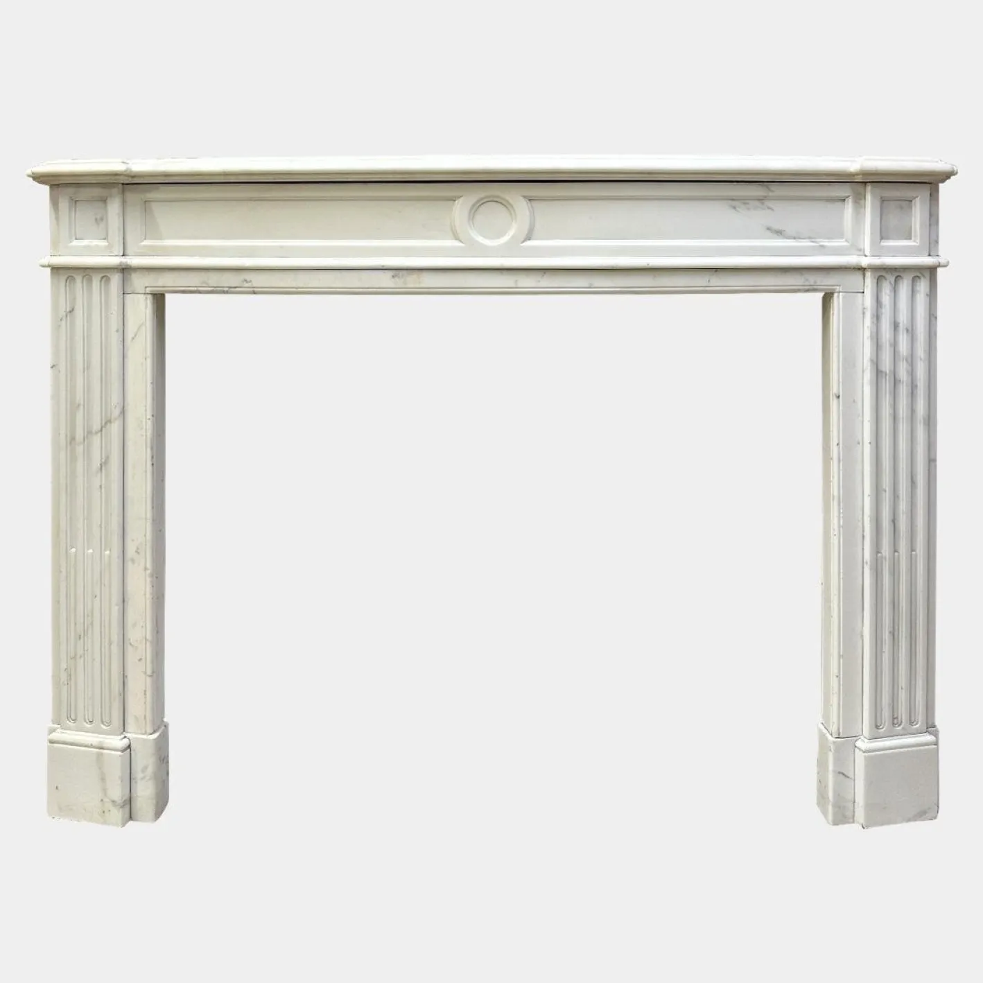 Französischer Louis XVI Kaminsims aus weißem Marmor, 1880er