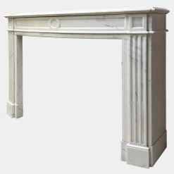 Französischer Louis XVI Kaminsims aus weißem Marmor, 1880er