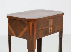 Französischer Nähtisch aus Nussholz, 1930er