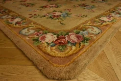 Französischer Savonerie Teppich mit braunen und floralen Motiven, 1920er