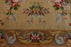 Französischer Savonerie Teppich mit braunen und floralen Motiven, 1920er