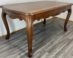 Französischer Vintage Esstisch aus Eiche