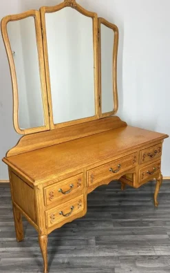 Französischer Vintage Frisiertisch aus Eiche im Louis-Stil mit Spiegel