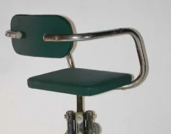 Französischer Vintage Kinder Friseurstuhl im Industriedesign, 1940