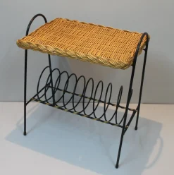 Französischer Vintage Rattan Zeitungsständer