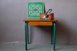 Französischer Vintage Schreibtisch für Kinder, 1950er