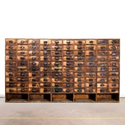 Französischer Vintage Schubladenschrank, 1940er