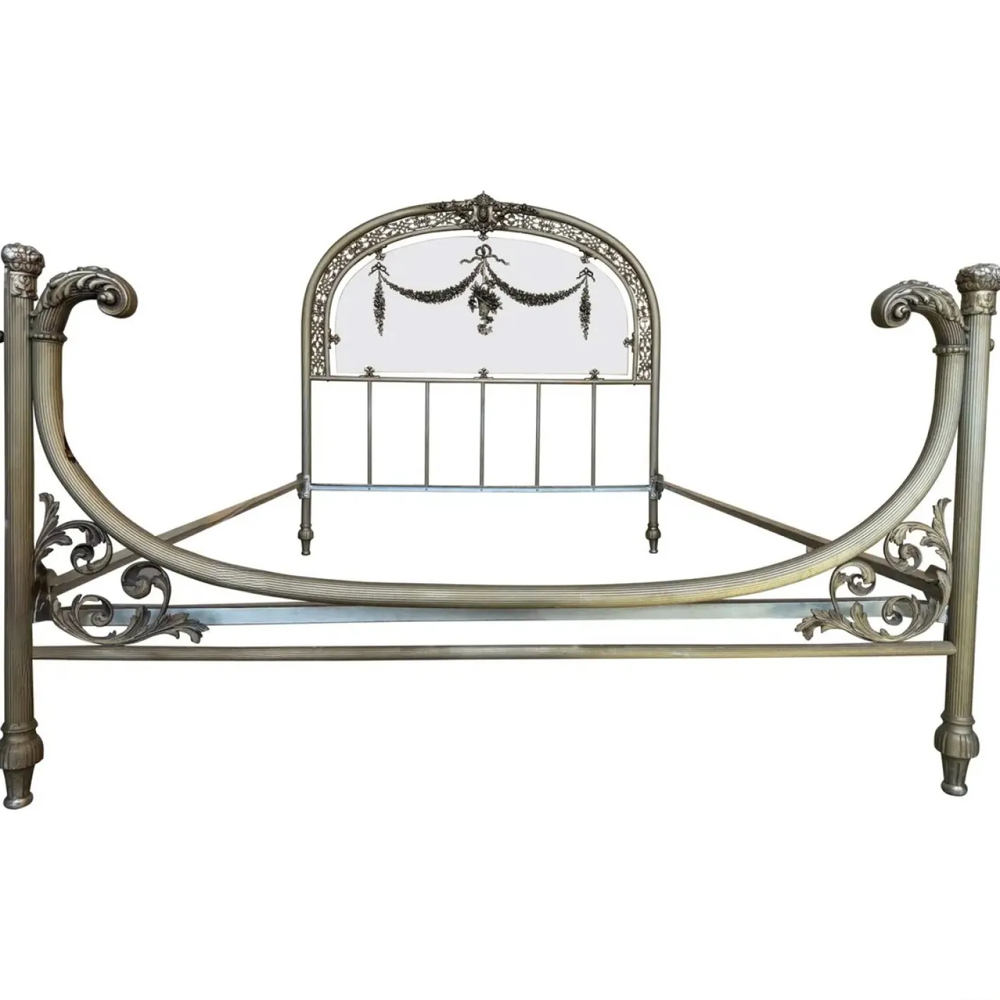 Französisches Belle Époque Doppelbett aus Bronze, Eisen, Messing & Glas, 19. Jh.