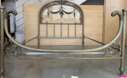 Französisches Belle Époque Doppelbett aus Bronze, Eisen, Messing & Glas, 19. Jh.