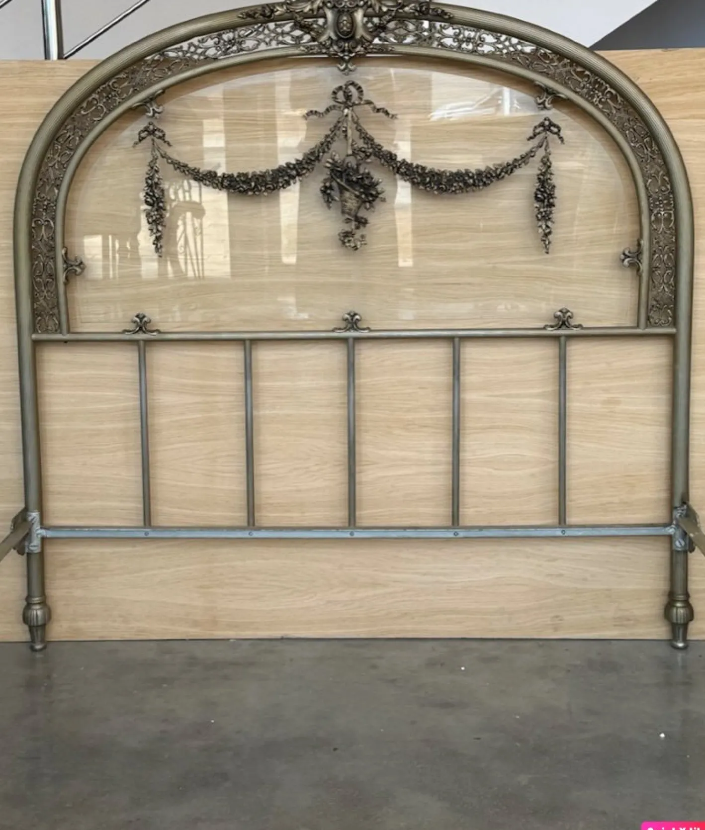Französisches Belle Époque Doppelbett aus Bronze, Eisen, Messing & Glas, 19. Jh.