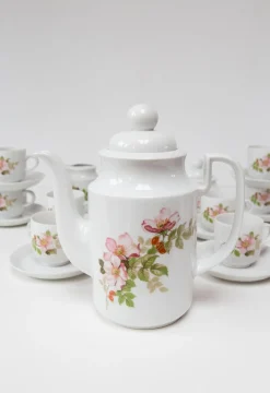 Französisches Kaffeeservice aus Porzellan, 1970er, 23 . Set