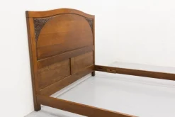 Französisches Mid-Century Bett aus Eiche, 1960er