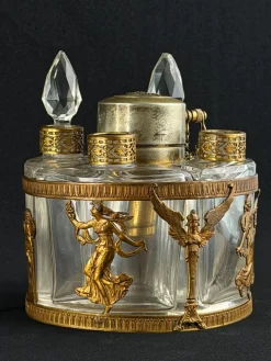 Französisches Neo-Empire Ormolu Parfümset mit Flaschen von Arys Paris Fox-Trott, 1890er, 5 . Set