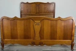 Französisches Vintage Doppelbett aus Eiche