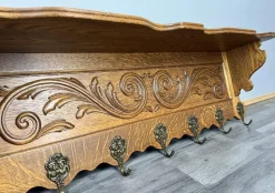 Französische Vintage Garderobe aus geschnitzter Eiche mit 7 Haken