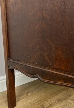 Französische Vintage Louis Kommode mit 3 Schubladen aus Eiche