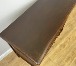 Französische Vintage Louis Kommode mit 3 Schubladen aus Eiche