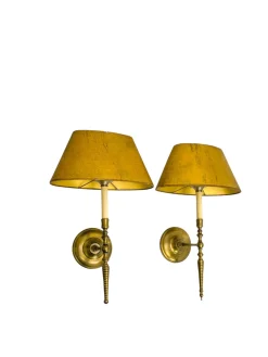 Französische Vintage Wandlampen aus gedrehtem Messing, 1970, 2er Set